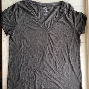 Urban Outfitters Vneck Short Sleeve